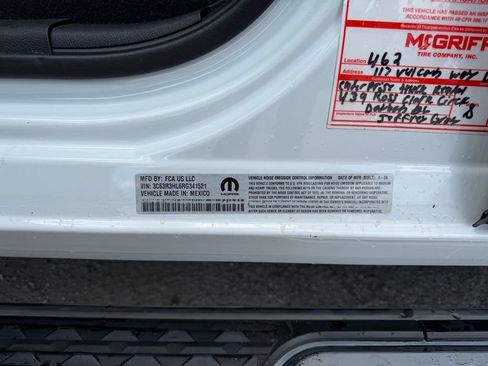 Used 2024 RAM 3500 Big Horn image 17