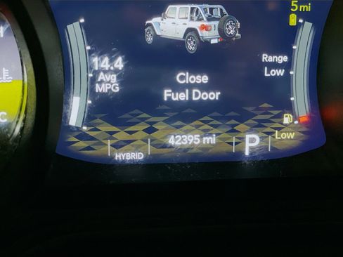 Used 2024 Jeep Wrangler High Altitude image 8