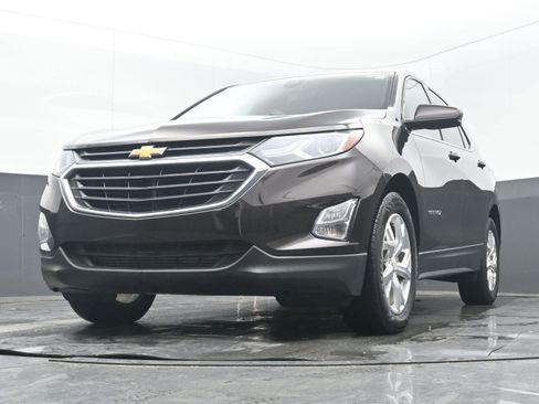 Used 2020 Chevrolet Equinox LT image 23