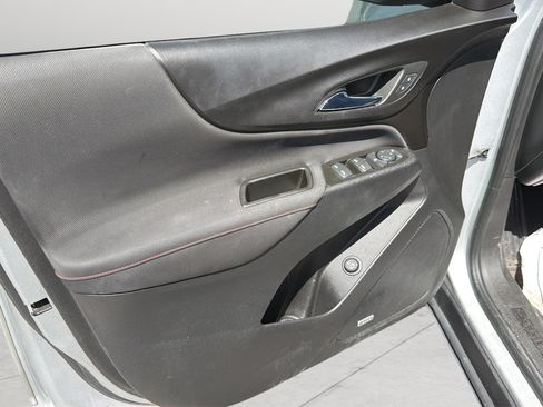 Used 2022 Chevrolet Equinox RS w/ RS Leather Package FWD image 20