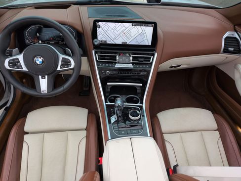 Used 2025 BMW 840i Convertible image 28