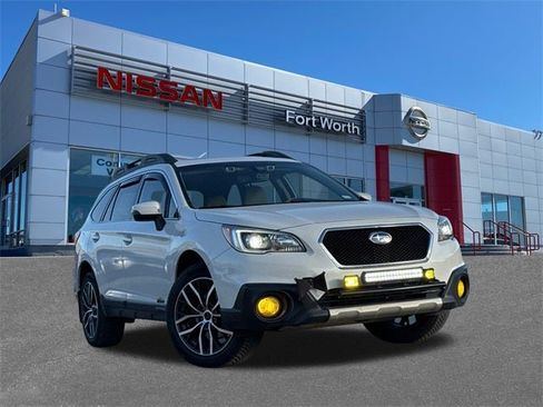Used 2017 Subaru Outback 2.5i Limited image 1