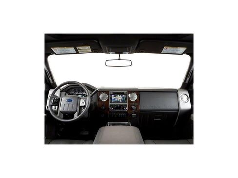 Used 2011 Ford F250 Lariat w/ Lariat Interior Pkg RWD image 7