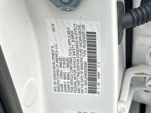 Certified 2025 Honda Civic Sport image 27