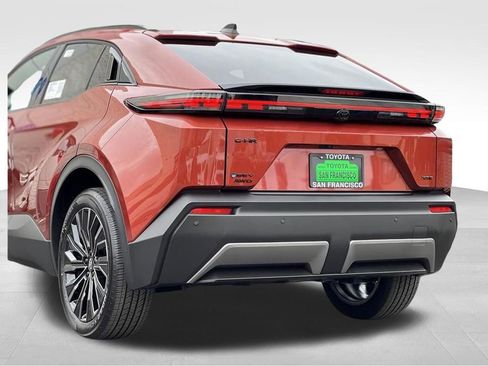 New 2026 Toyota C-HR AWD/4WD image 8