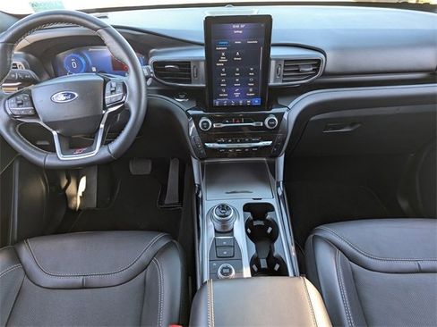 Used 2024 Ford Explorer ST w/ Equipment Group 401A image 17