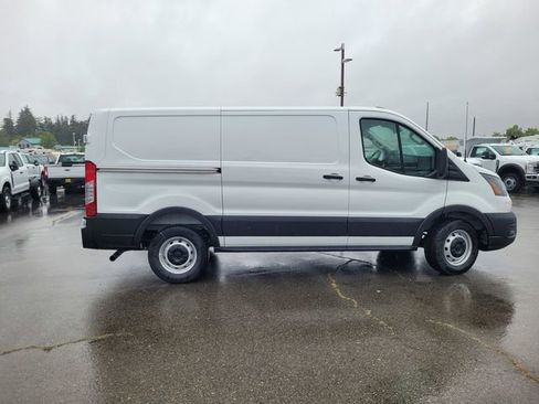 New 2026 Ford Transit 150 Low Roof RWD image 4