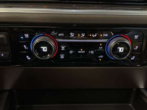 Used 2024 Chevrolet Silverado 1500 LTZ w/ LTZ Premium Package image 42