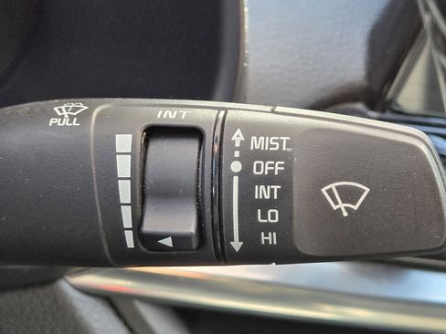 Certified 2021 Kia Forte GT-Line image 18