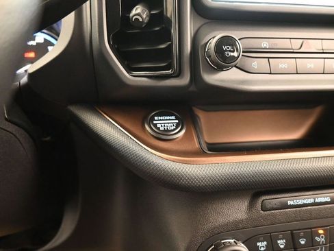 Used 2022 Ford Bronco Sport Outer Banks w/ Tech Package AWD/4WD image 18