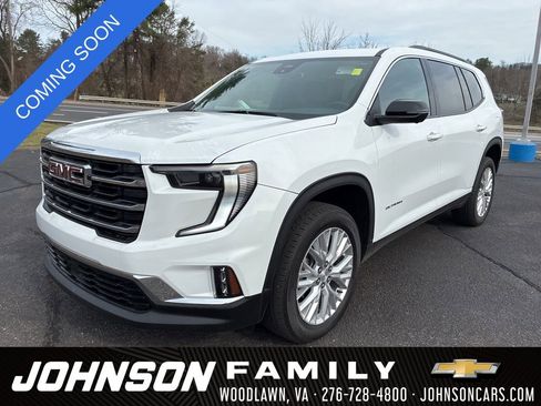 Used 2024 GMC Acadia Elevation image 3