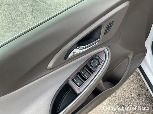 Used 2021 Chevrolet Malibu LS image 12