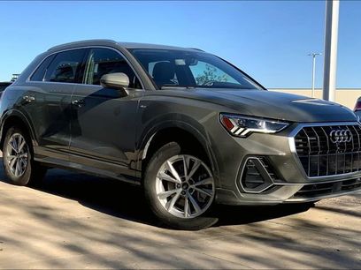 New 2025 Audi Q3 2.0T Premium
