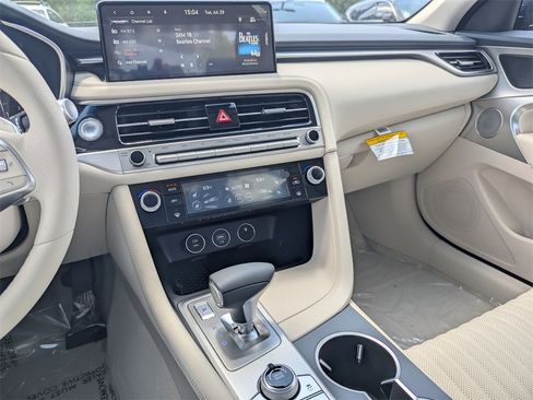 Used 2026 Genesis G70 2.5T Prestige image 19