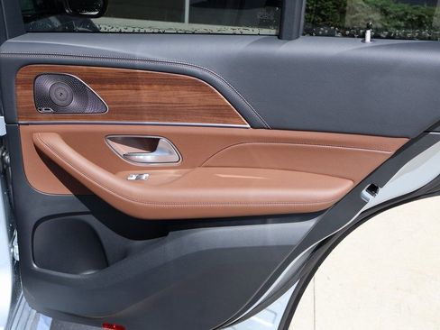 Certified 2025 Mercedes-Benz GLE 350 4MATIC image 17