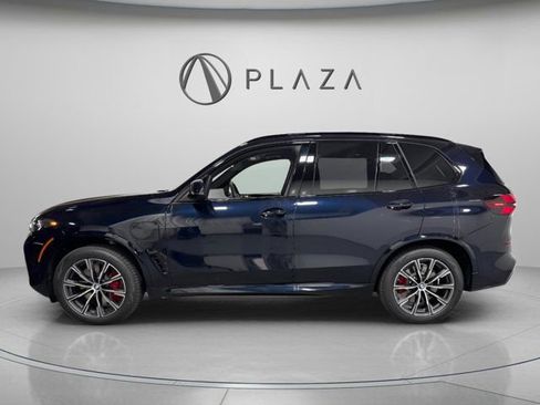 Used 2026 BMW X5 xDrive50e w/ M Sport Package image 3