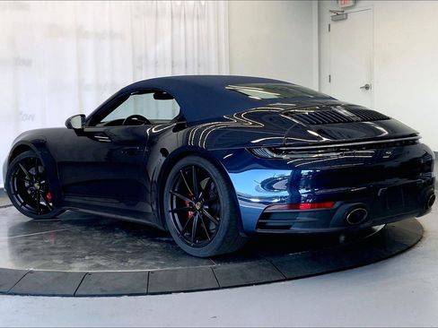 Used 2022 Porsche 911 Cabriolet image 2