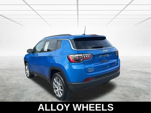 Certified 2022 Jeep Compass Latitude AWD/4WD image 7
