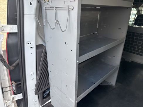 Used 2020 Ford Transit Connect XL FWD image 16