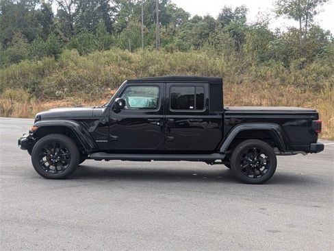 Certified 2023 Jeep Gladiator Overland image 7