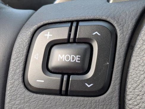 Used 2023 Lexus IS 300 w/ Comfort Package RWD image 11