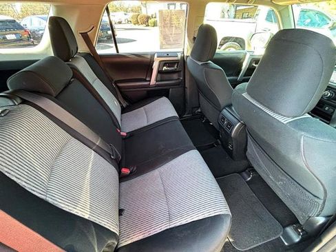 Used 2018 Toyota 4Runner SR5 image 43