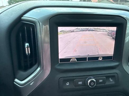 Used 2023 Chevrolet Silverado 1500 Custom AWD/4WD image 8