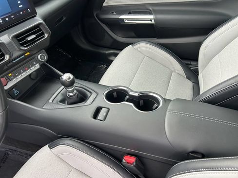 Used 2025 Ford Mustang GT RWD image 19