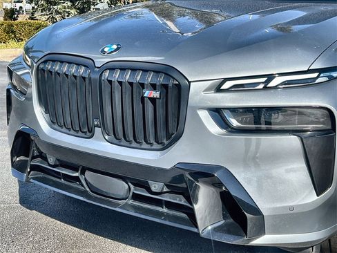 Used 2023 BMW X7 M60i w/ Executive Package image 9
