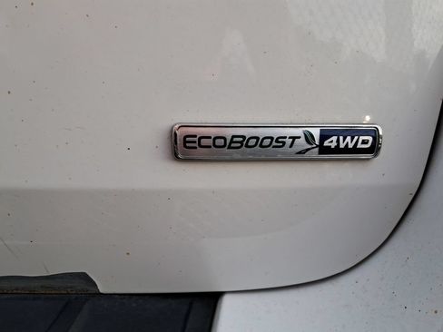 Used 2020 Ford Explorer Limited AWD/4WD image 10