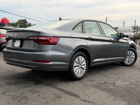 Used 2019 Volkswagen Jetta S w/ Driver Assistance Package FWD image 3