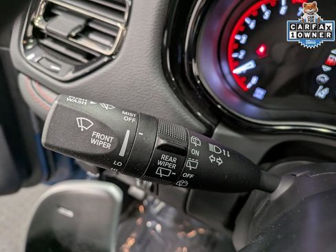 Used 2025 Dodge Durango GT AWD/4WD image 17