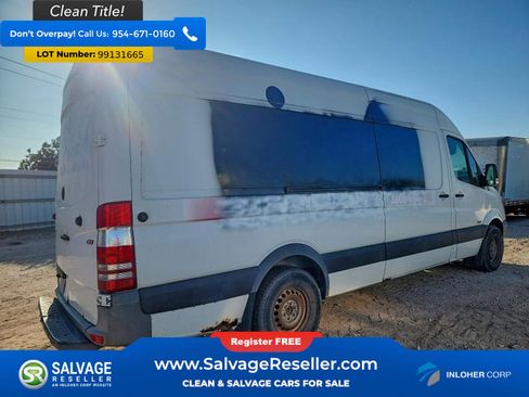 Used 2010 Freightliner Sprinter 2500 image 4