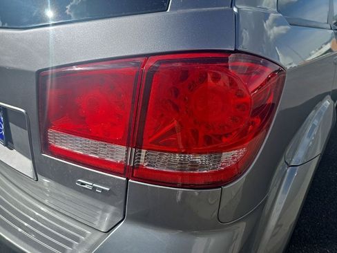 Used 2018 Dodge Journey GT w/ Nav & Sun Group FWD image 36