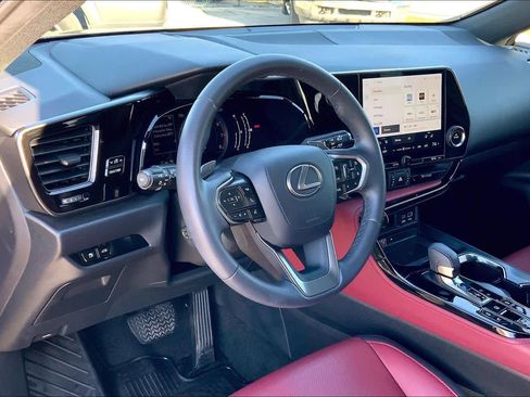 Used 2022 Lexus NX 350 AWD image 18