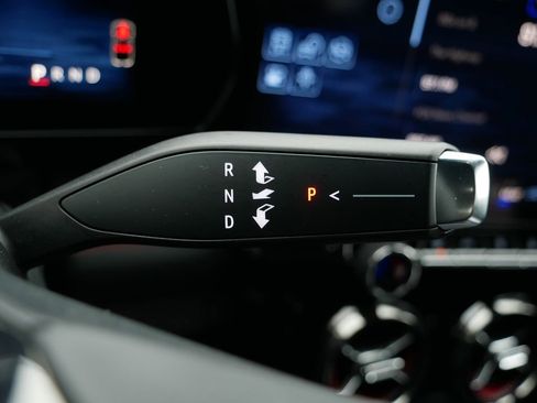 Used 2024 Chevrolet Blazer EV RS image 19