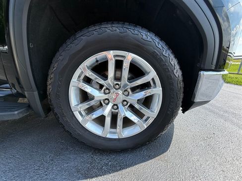Used 2019 GMC Sierra 1500 SLT w/ SLT Premium Plus Package AWD/4WD image 33