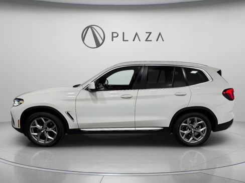 Used 2024 BMW X3 xDrive30i w/ Convenience Package image 2