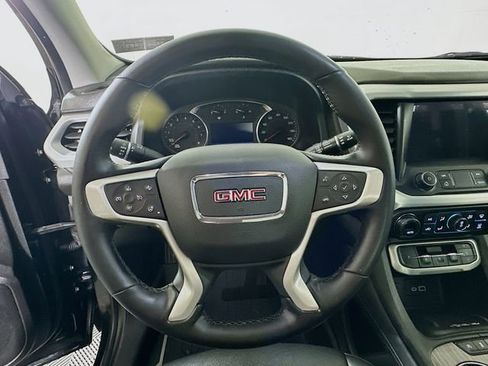 Certified 2023 GMC Acadia SLT w/ Elevation Edition image 11