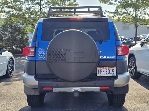 Used 2007 Toyota FJ Cruiser 4WD w/ Upgrade Pkg 1 image 6