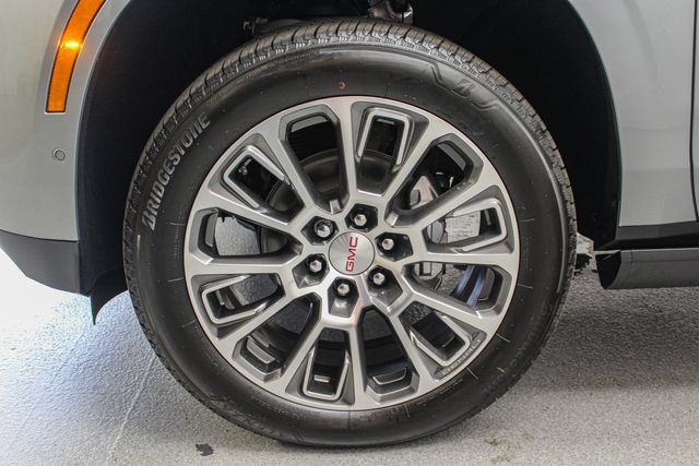 New 2026 GMC Yukon Denali w/ Denali Reserve Package AWD/4WD image 27