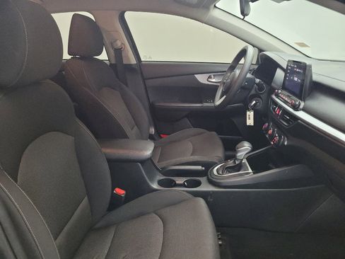 Used 2024 Kia Forte LX FWD image 21