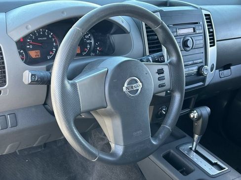 Used 2011 Nissan Xterra S AWD/4WD image 25