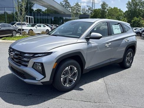 New 2026 Hyundai Tucson Blue SE AWD/4WD image 3