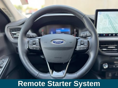 Used 2025 Ford Escape Active w/ Tech Pack #1 AWD/4WD image 12