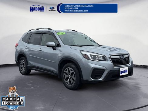 Used 2020 Subaru Forester Premium AWD/4WD image 8