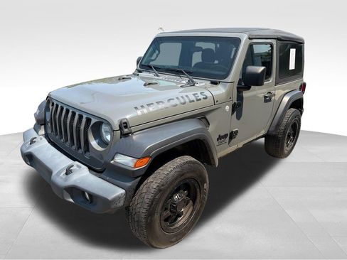 Used 2021 Jeep Wrangler Sport AWD/4WD image 3