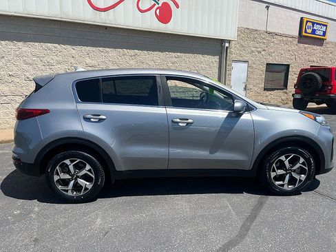 Used 2020 Kia Sportage LX FWD image 9