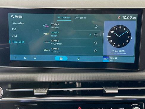 New 2026 Hyundai Santa Cruz SEL FWD image 11