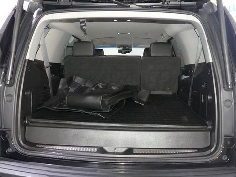 Used 2018 GMC Yukon SLT AWD/4WD image 9